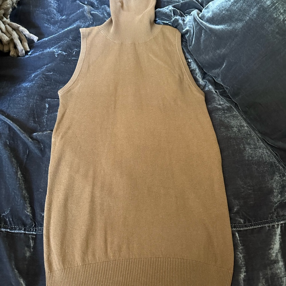 Neiman marcus sweater